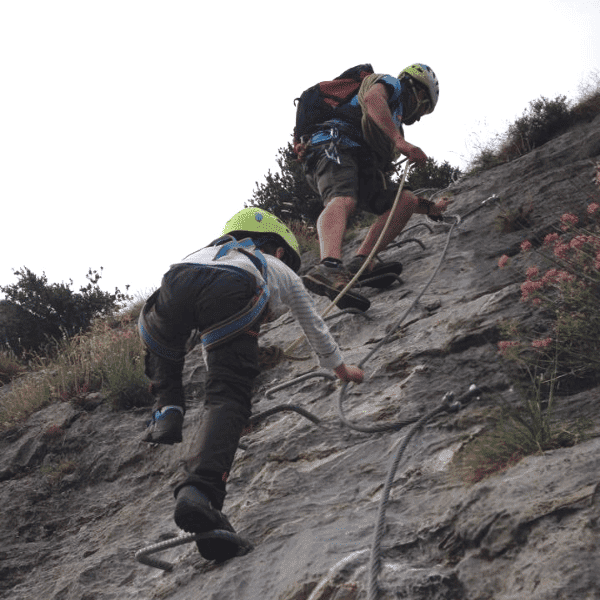 Vía ferrata nivel iniciación en Santa Elena, Biescas